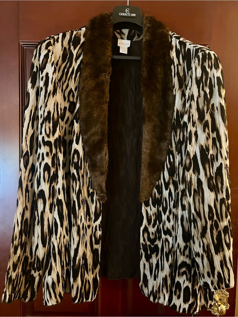 Chico's Leopard-Print Jacket with Brown Faux Fur Collar vintage